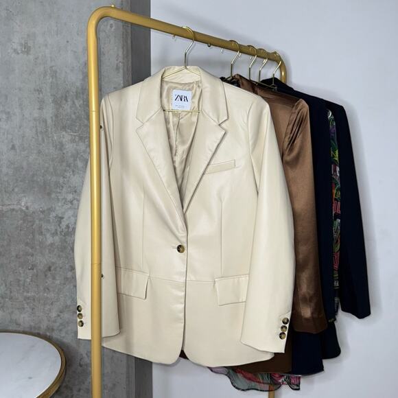 New Zara Beige Cream Oversized Faux Leather Boxy One Button Blazer - Picture 1 of 14